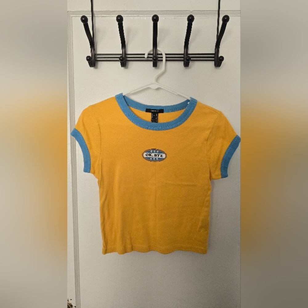 Forever 21 Women's Yellow Tee with Blue Trim